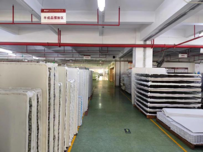 买床垫选大品牌还是小工厂？家居选购全解析